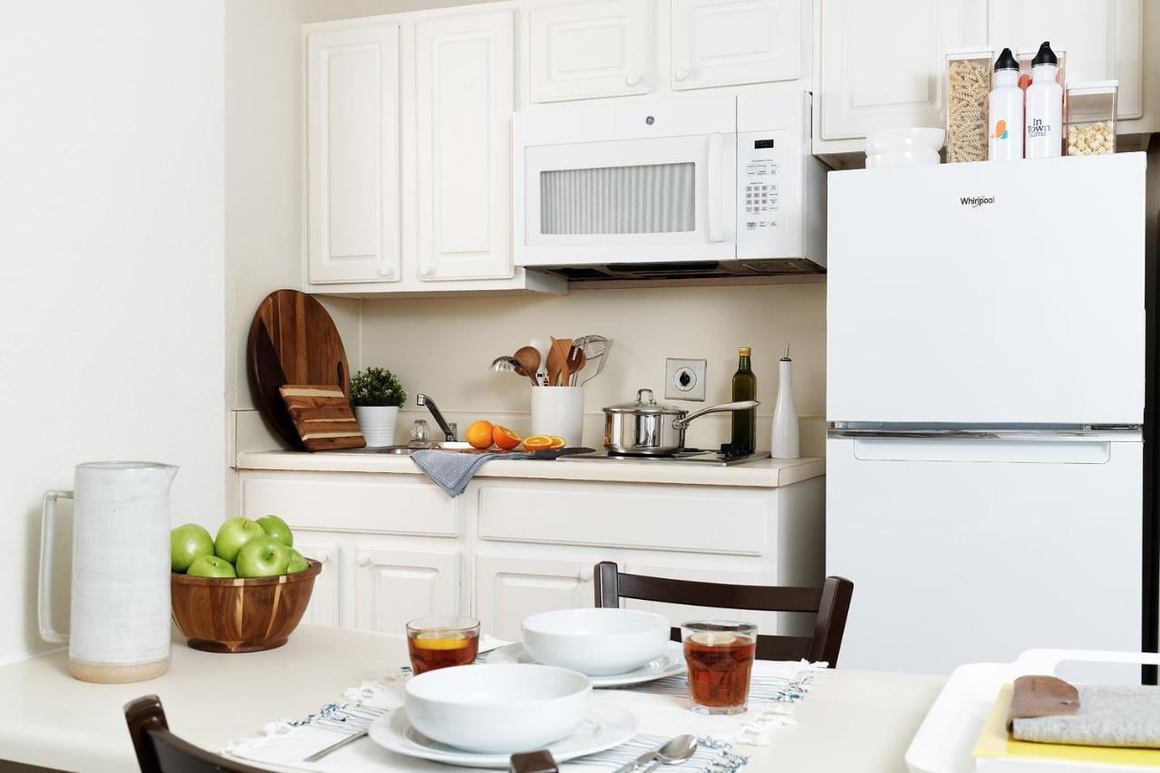 Intown Suites Extended Stay Arlington Tx - Oak Village المظهر الخارجي الصورة